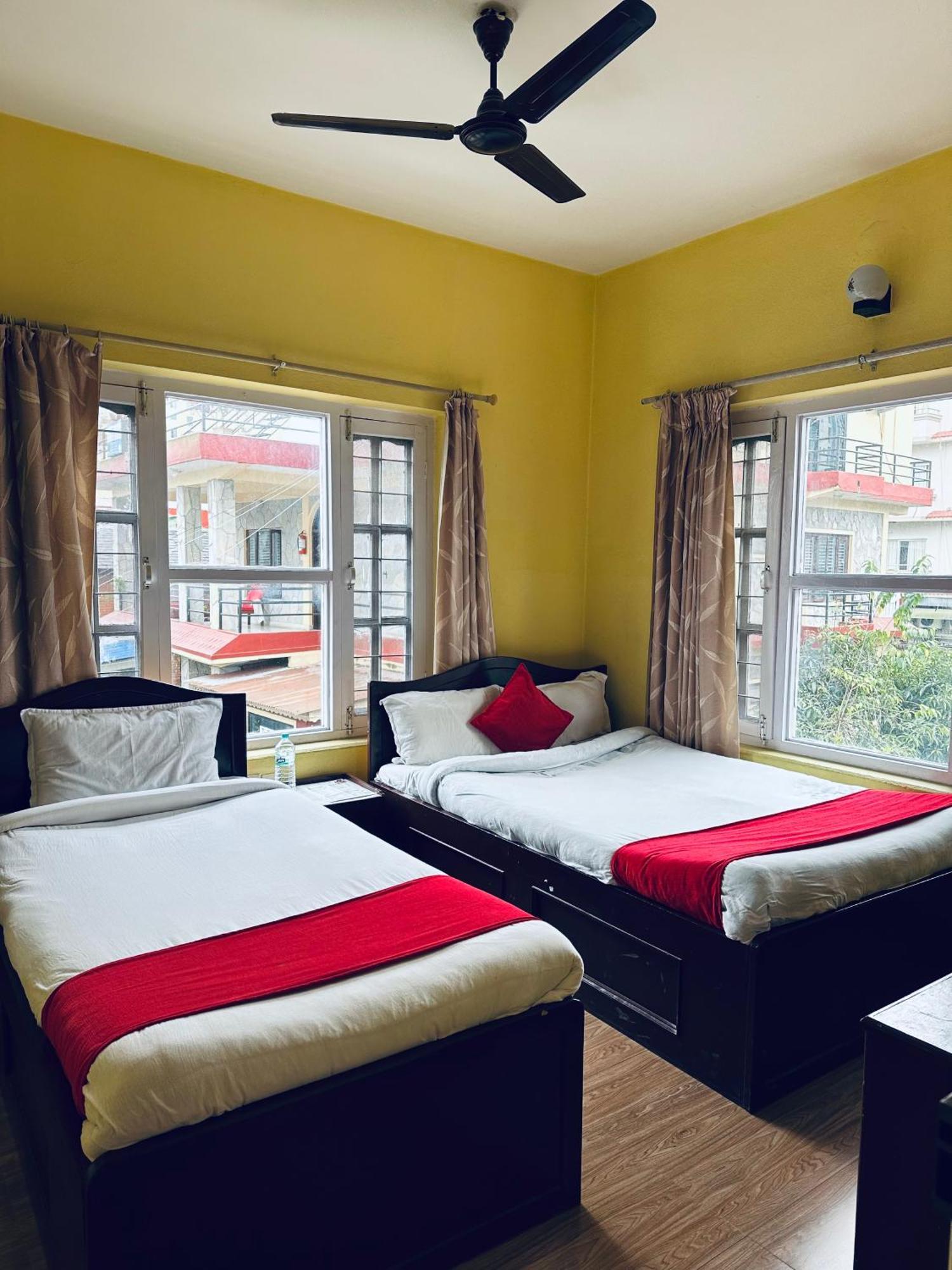 Hotel The Billabong Garden بوكْرا المظهر الخارجي الصورة